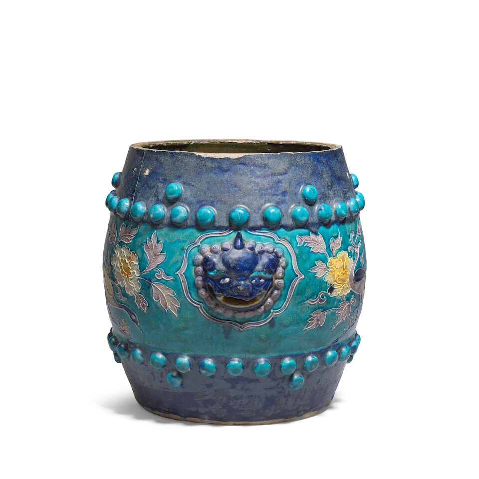 A FAHUA BARREL-SHAPED GARDEN STOOL Ming Dynasty - 2