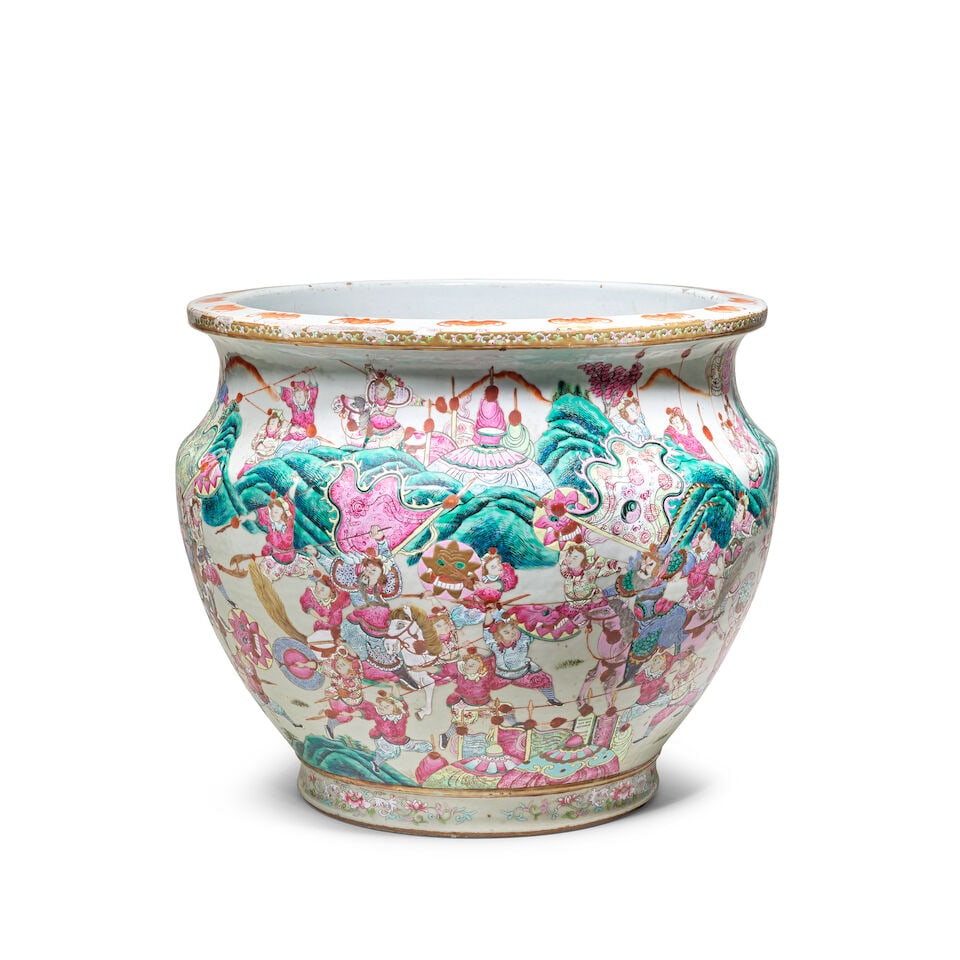 A FAMILLE ROSE PORCELAIN FISH BOWL 19th century - 2