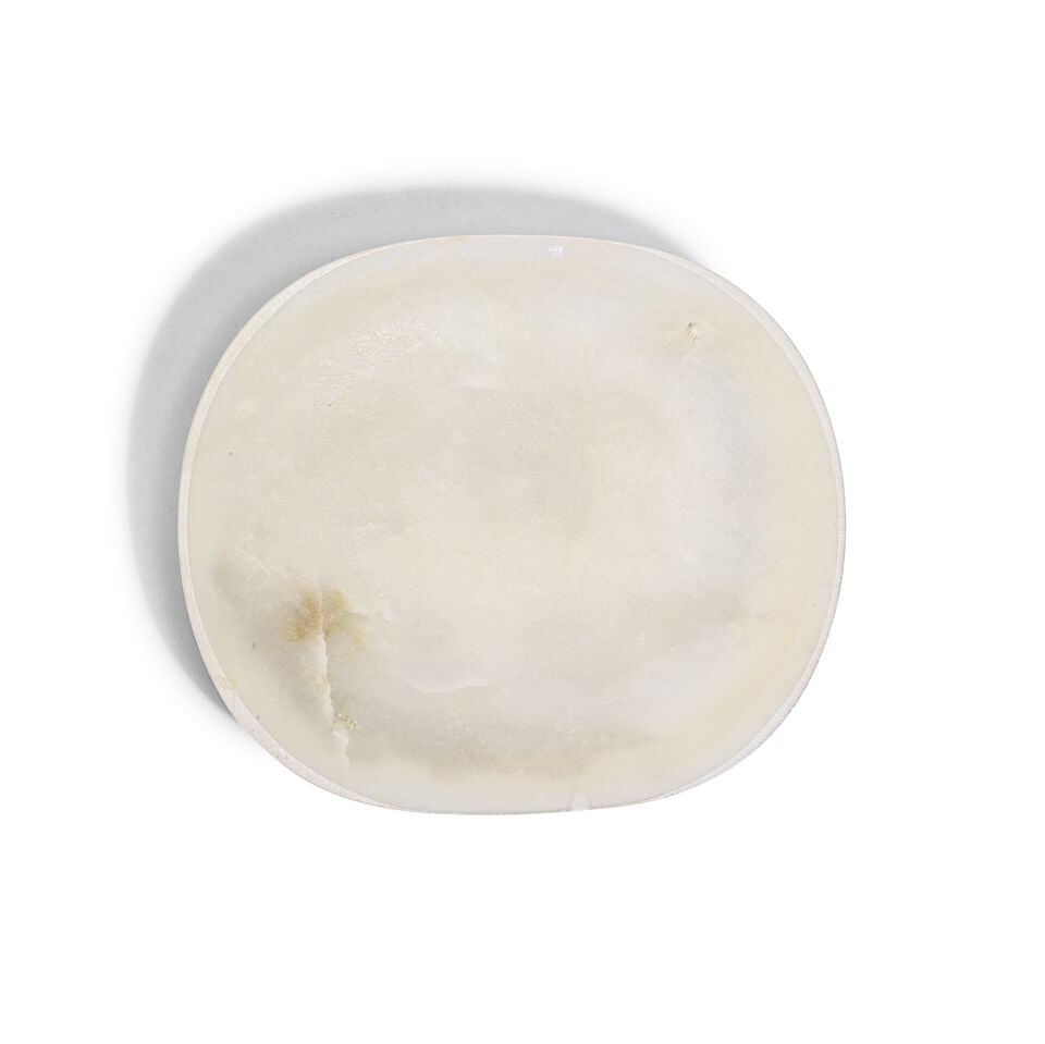 A CARVED WHITE JADE RUYI SCEPTRE PLAQUE 18th century - 2