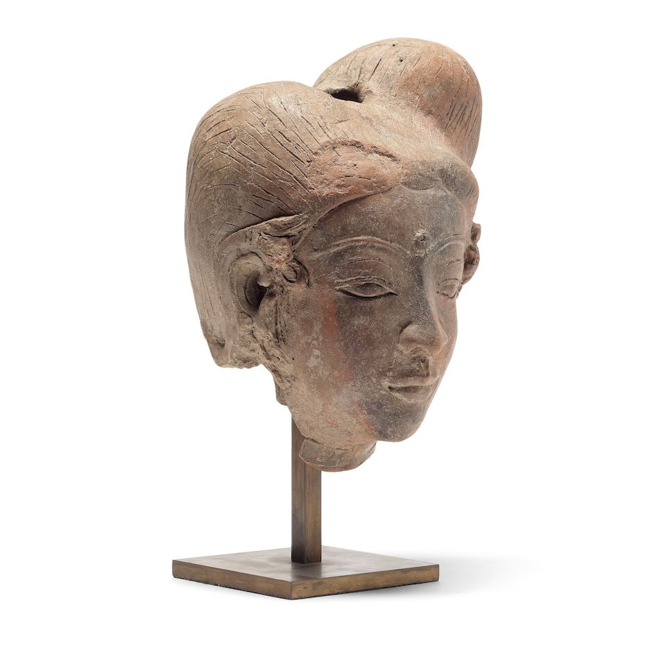 A COLLECTION OF SOUTH EAST ASIAN AND SOUTH ASIAN ITEMS Indonesia and India, 14th-19th century (5) - 3
