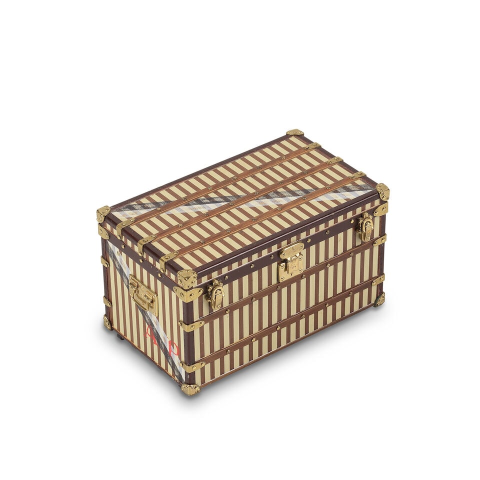 Louis Vuitton: a Malle Courrier 1888 Trunk Paperweight 2013 (includes box) (1 of 2)