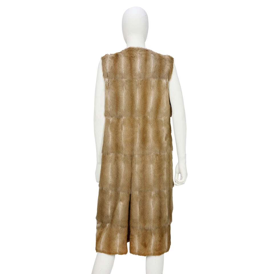 Yves Saint Laurent Fourrures: a Trench Coat with Removable Fur Gilet 1980s - 2