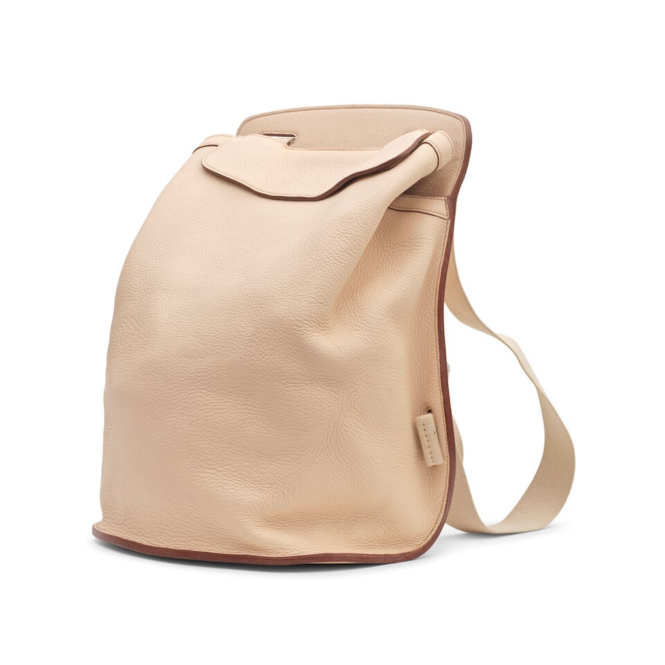 Hermès: a Parchment Clemence Sherpa Backpack 2001 (includes dust bag) (1 of 3)