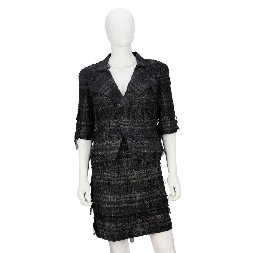Chanel: a Black Tweed Skirt Suit Autumn 2005, Runway Look 15 (1 of 2)