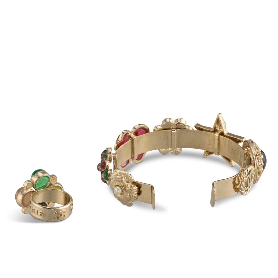 Chanel: a Multicolour 'Gripoix' Resin Bangle and Ring Suite Spring 2008 (includes dust bags and ... - 2