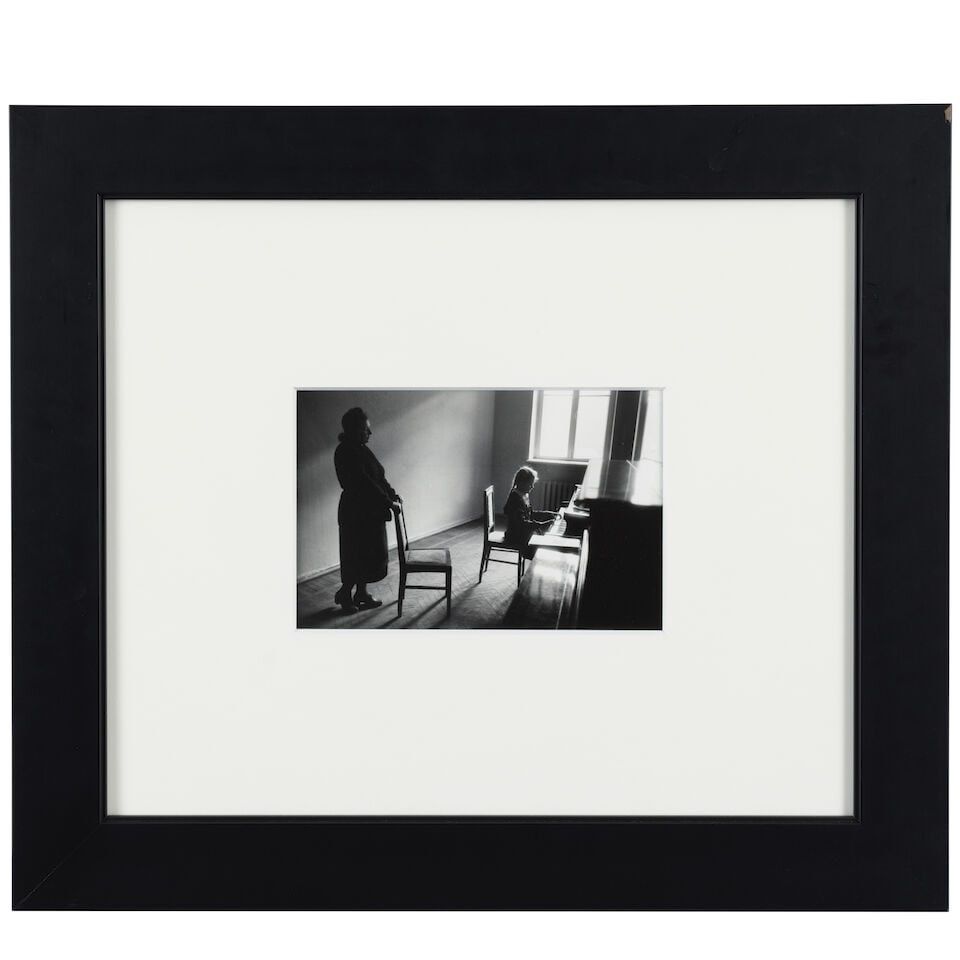 Elliott Erwitt (1928-2023); Odessa (Piano Lesson); - 2