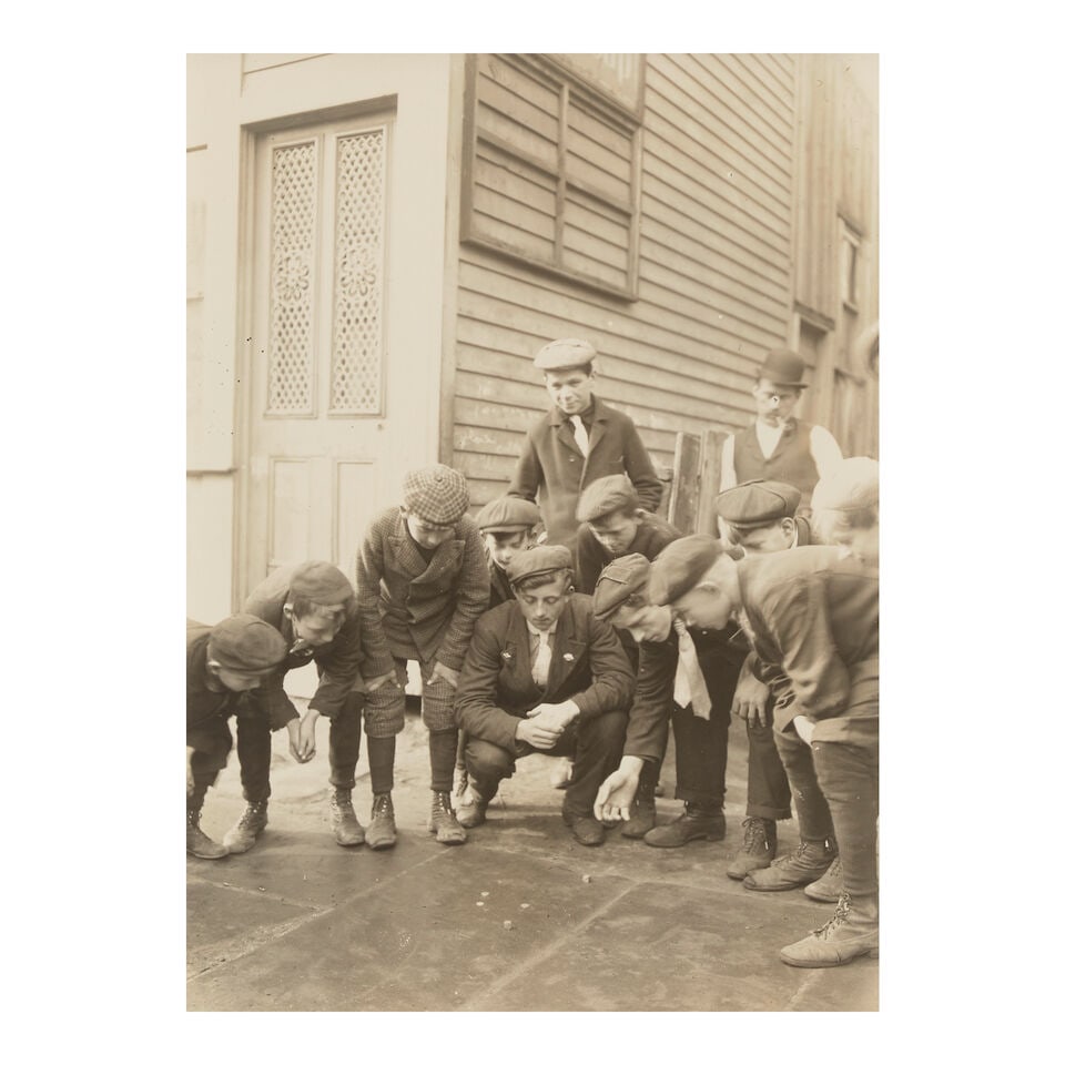 Lewis Wickes Hine (1874-1940); Selected Images of Newsies and Delivery Boys; - 2