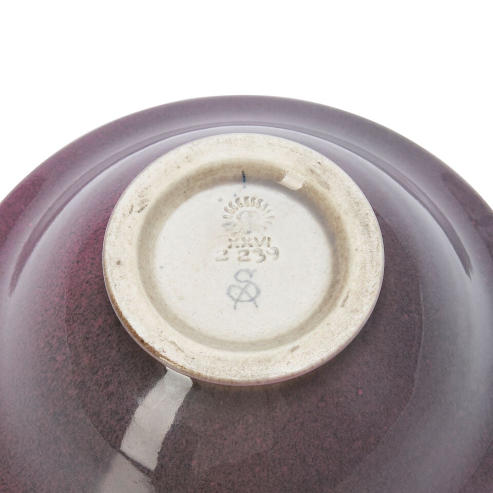 SARA SAX (1870-1949) FOR ROOKWOOD POTTERY 'PEACOCK FEATHER' BOWL Cincinnati, Ohio, dated 1926, g... - 3