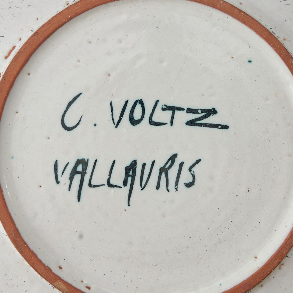 FOUR CHARLES VOLTZ (1923-1997) TABLEWARE ITEMS Vallauris, c. 1955, incised and glazed ceramic, a... - 2