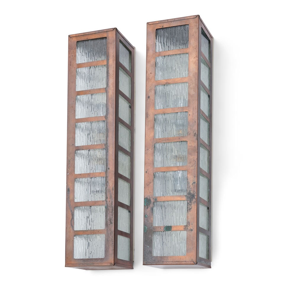 PAIR OF COPPER AND GLASS WALL LIGHTS early 21st century, copper, glass, steel, each with two can... - 2