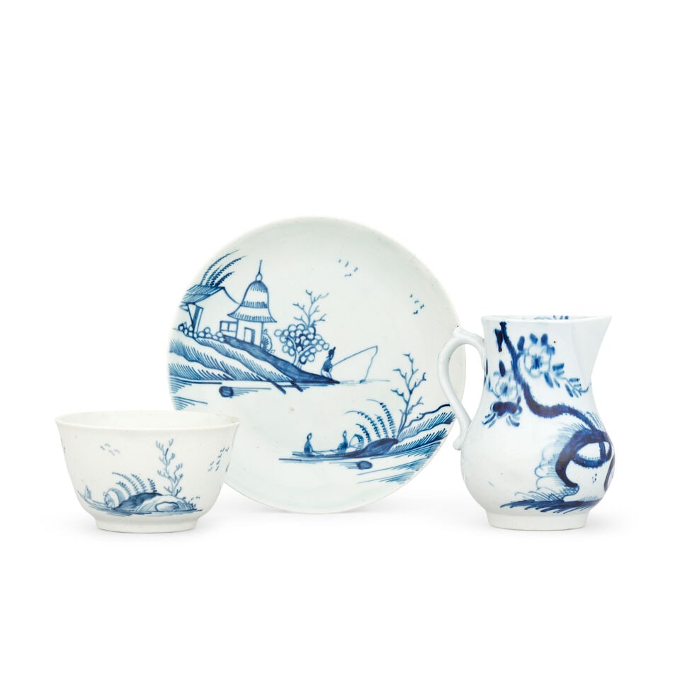 A Liverpool (William Reid) sparrowbeak milk jug and a teabowl and saucer, circa 1756-61 - 2