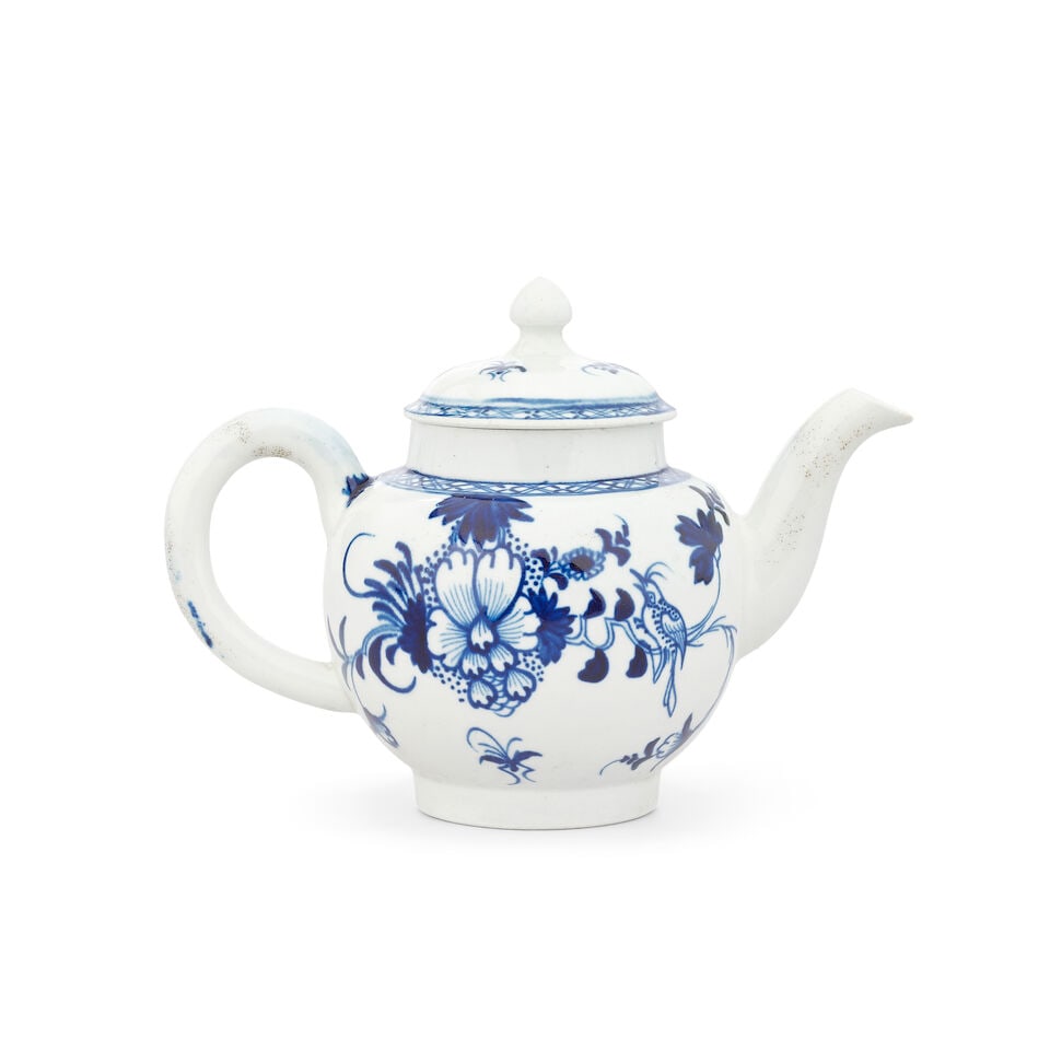 A Liverpool (Philip Christian) toy or miniature teapot and cover, circa 1765-75 - 2