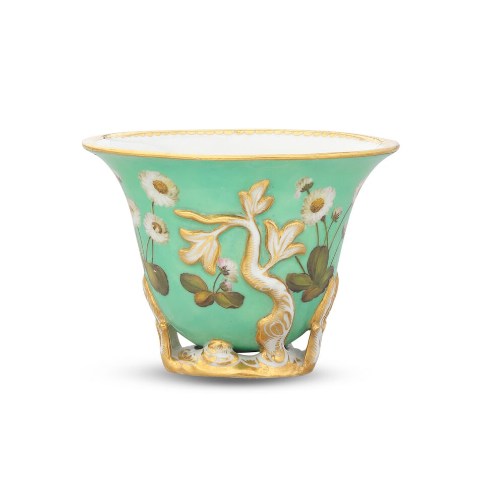 An extremely rare Flight, Barr and Barr Worcester libation cup, circa 1820-30 - 2