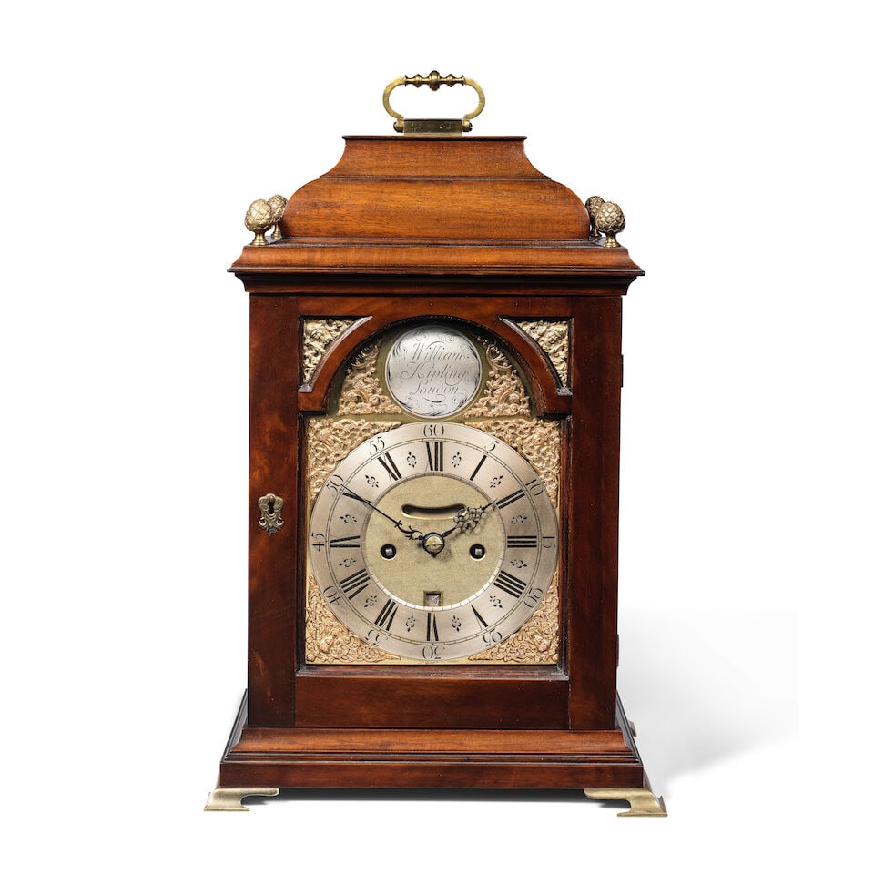 A good mid 18th century Mahogany striking table clock William Kipling, London (1 of 1)
