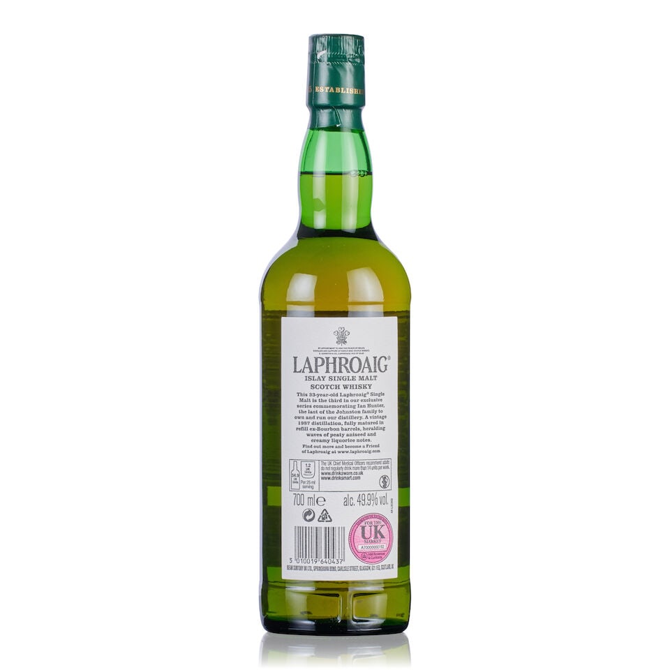 Laphroaig 33 Year Old The Hunter Story Book 3: Source Protector, 1987 (1x 70cl) - 2
