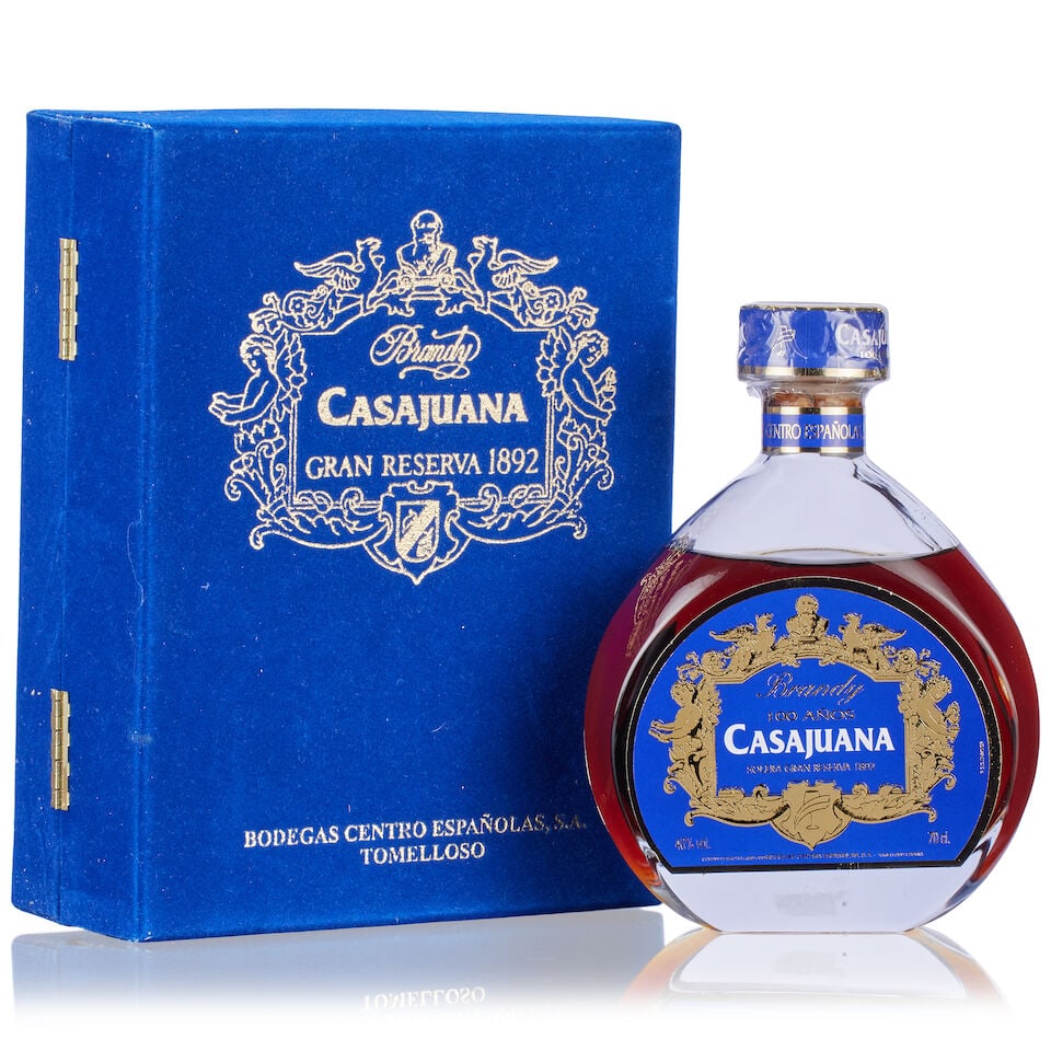 Casajuana Gran Reserva 1892 (1x 70cl): Casajuana Gran Reserva 1892 (1x 70cl) Fill Level: filled to 70cl Capsule: good condition Label: good labelling Packaging: in original carton Alcohol content: 40% ABV This lot is subject to the