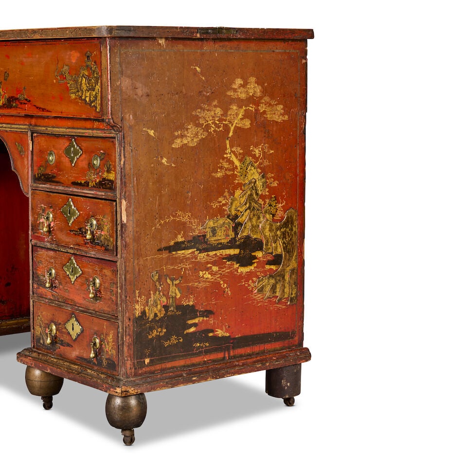 An impressive George I scarlet japanned secretaire kneehole desk of large proportions Circa 1720... - 2