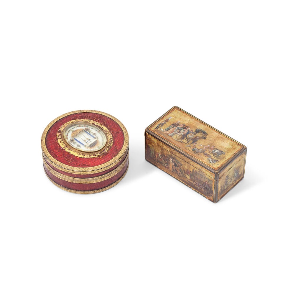 An early 19th century gilt metal mounted red Morocco leather circular snuff box, the glazed lid... (1 of 6)