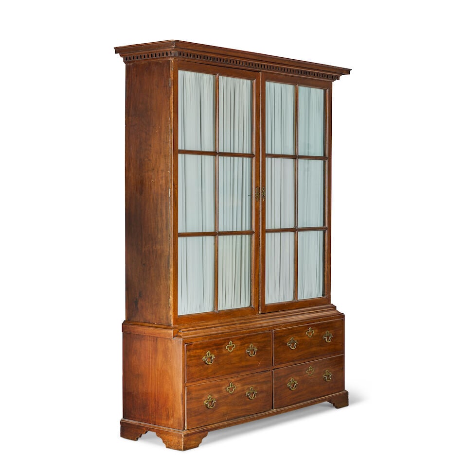 A George II/III mahogany library bookcase Third quarter 18th century, but the upper and lower s... - 2