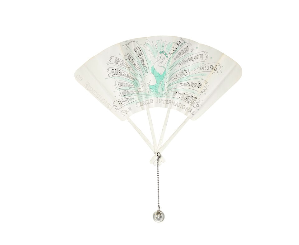 An interesting collection of eight European folding fans in blonde tortoiseshell, carved horn, ... - 14