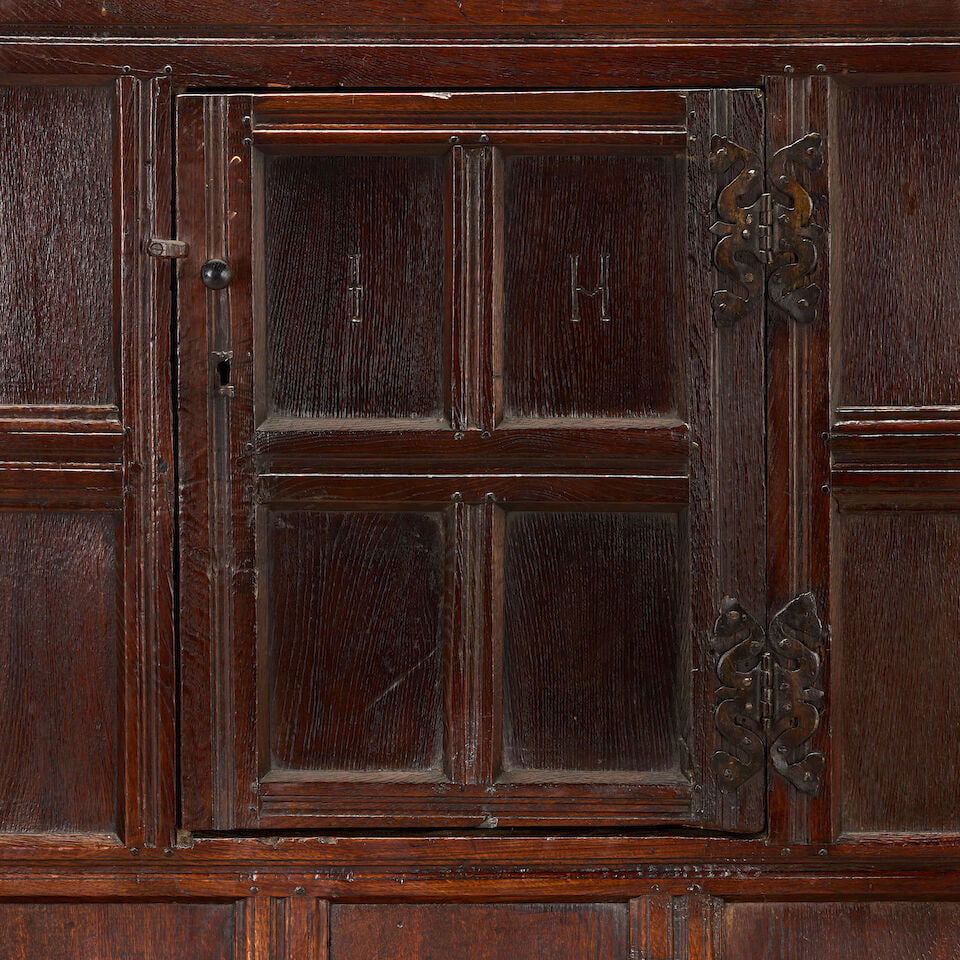 A late 17th/early 18th century oak low press cupboard - 2