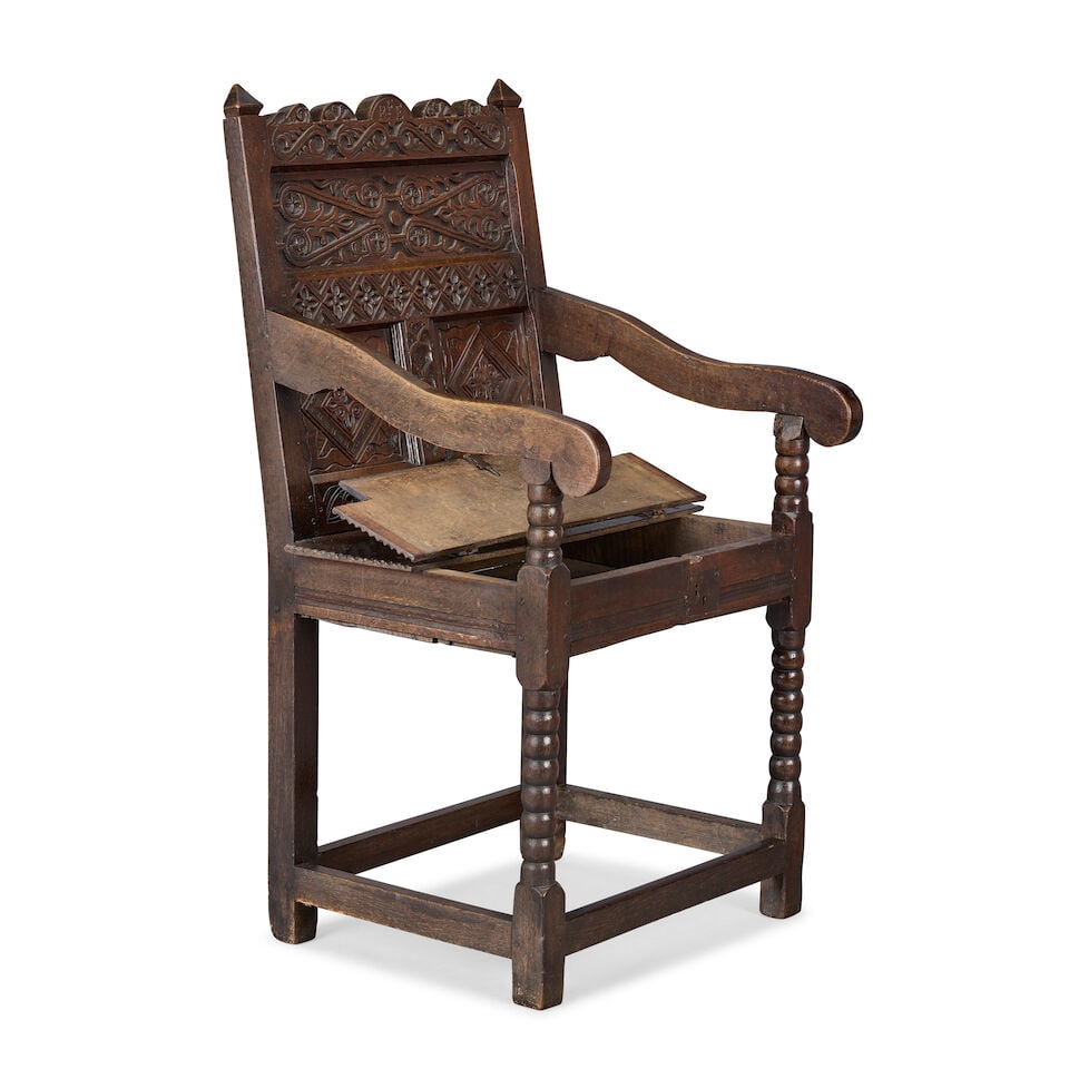 An unusual Charles II oak 'panel back' armchair with a box seat 1660-1680, Lancashire - 2