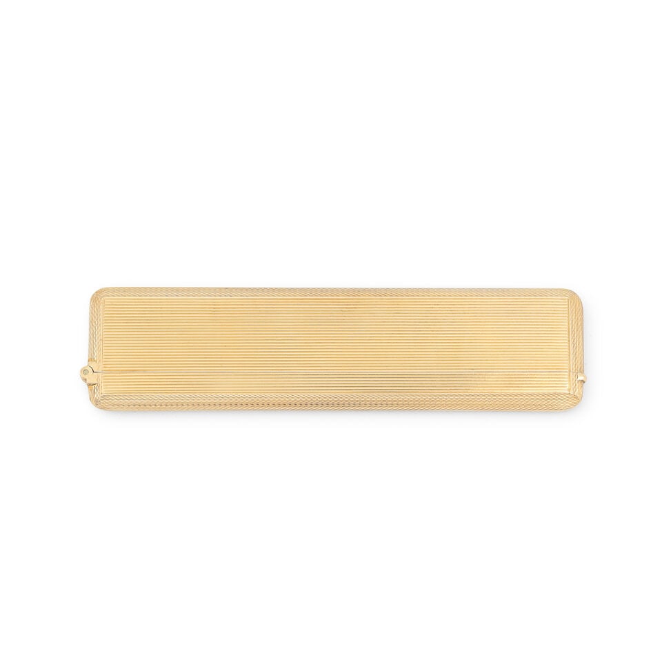 A 9 carat gold comb Asprey & Co Ltd, London 1967 - 2