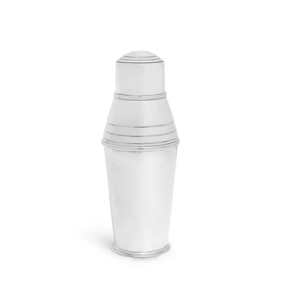 An Art Deco silver cocktail shaker Adie Brothers Ltd, Birmingham 1933, with additional Silver Ju... (1 of 2)