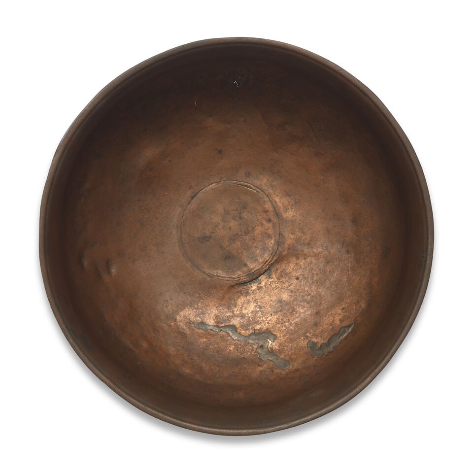 A Safavid tinned-copper bowl Persia, late 17th Century - 3