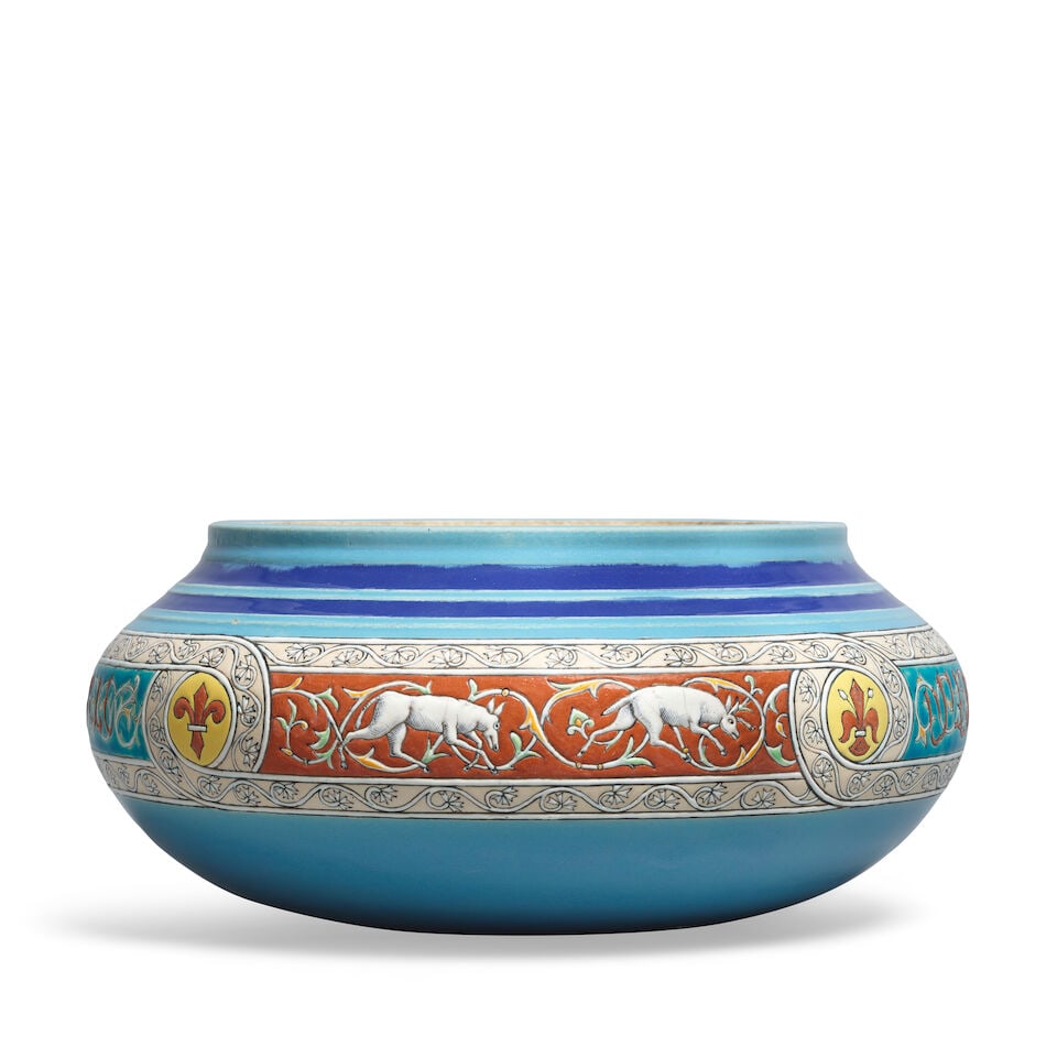 A Mamluk style pottery bowl by Eugène Collinot France, 19th Century - 2