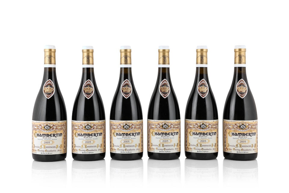 Domaine Armand Rousseau, Chambertin, 2005 (6 x 750ml): Domaine Armand Rousseau, Chambertin, 2005 (6 x 750ml) Region: Côte de Nuits Fill Level: 1 x 1cm, 5 x 1.5cms Label: neck labels slightly peeling Notes: very slight evidence of seepage on original