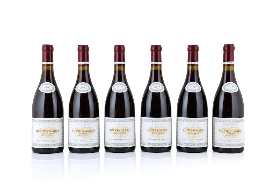 Domaine Jacques-Frédéric Mugnier, Bonnes-Mares, 2007 (6 x 750ml): Domaine Jacques-Frédéric Mugnier, Bonnes-Mares, 2007 (6 x 750ml) Region: Côte de Nuits Capsule: 1 nicked Label: 1 slightly creased label Packaging: original wooden case This lot is