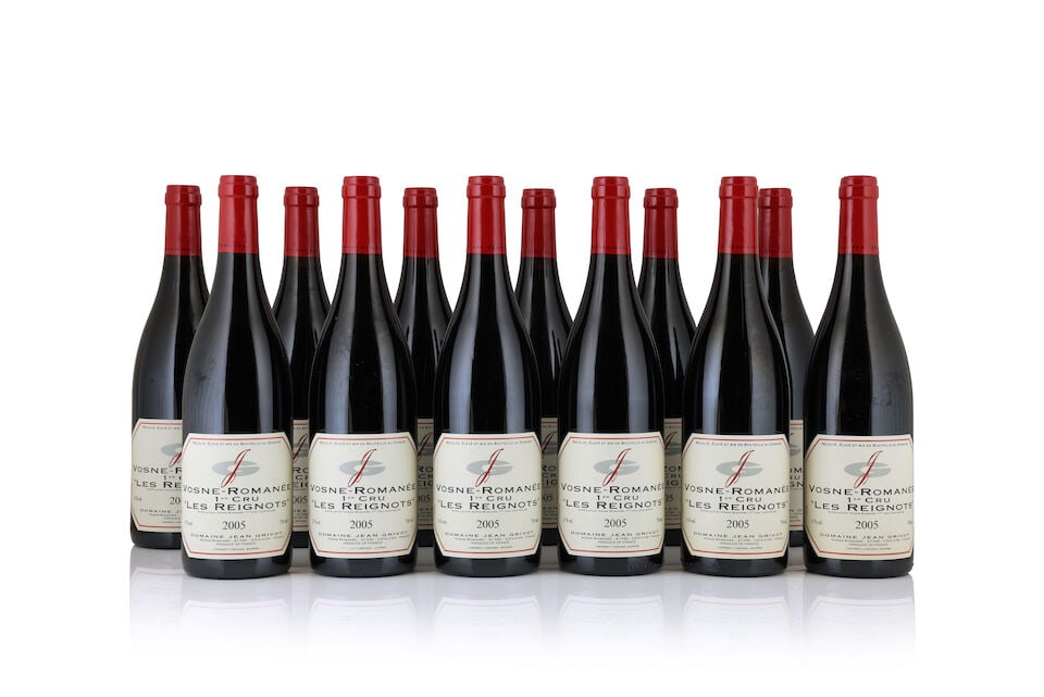 Domaine Jean Grivot, Vosne-Romanée 1er Cru Aux Reignots, 2005 (12 x 750ml): Domaine Jean Grivot, Vosne-Romanée 1er Cru Aux Reignots, 2005 (12 x 750ml) Region: Côte de Nuits Packaging: original carton This lot is subject to the following lot symbols: Δ Δ VA