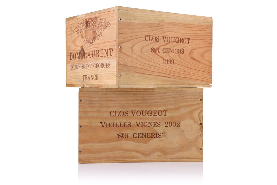 Dominique Laurent, Clos Vougeot Grand Cuvée Vieilles Vignes Sui Generis, 1999 (6 x 750ml) ...: Dominique Laurent, Clos Vougeot Grand Cuvée Vieilles Vignes Sui Generis, 1999 (6 x 750ml) Region: Côte de Nuits Packaging: original wooden case Dominique Laurent, Clos Vougeot Grand Cuvé