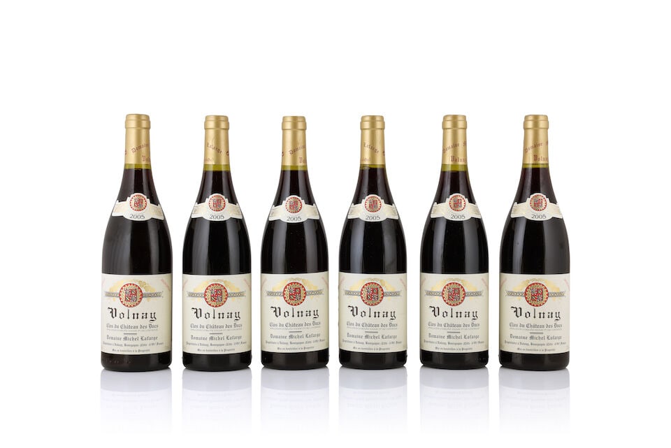Domaine Michel Lafarge, Volnay 1er Cru Clos du Château des Ducs, 2005 (6 x 750ml): Domaine Michel Lafarge, Volnay 1er Cru Clos du Château des Ducs, 2005 (6 x 750ml) Region: Côte de Beaune This lot is subject to the following lot symbols: Δ Δ VAT at the