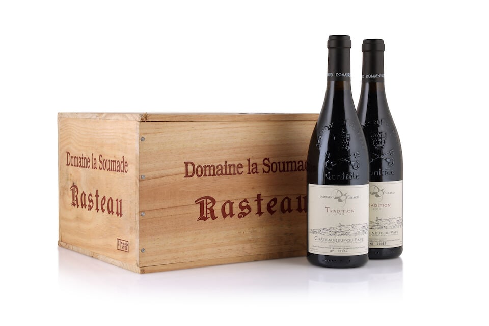 Domaine la Soumade, Rasteau Cuvée Fleur de Confiance, 2007 (12 x 750ml) Domaine Giraud, Ch...: Domaine la Soumade, Rasteau Cuvée Fleur de Confiance, 2007 (12 x 750ml) Region: Rhône Valley Packaging: 2 x original wooden cases Domaine Giraud, Châteauneuf-du-Pape Tradition, 2010