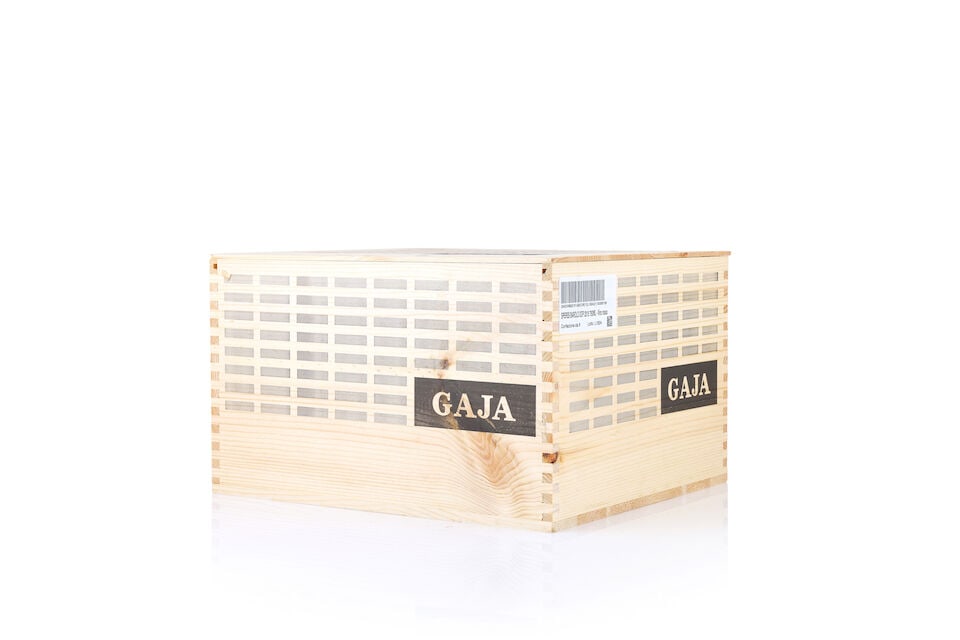 Gaja, Sperss, 2015 (6 x 750ml): Gaja, Sperss, 2015 (6 x 750ml) Region: Piedmont Packaging: original wooden case This lot is subject to the following lot symbols: Δ Δ VAT at the prevailing rate on Hammer Price and Buyer's
