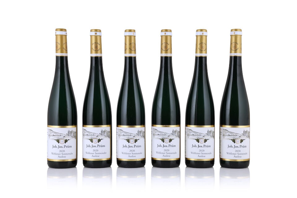 Joh. Jos. Prüm, Wehlener Sonnenuhr Riesling Auslese Goldkapsel, 2020 (6 x 750ml): Joh. Jos. Prüm, Wehlener Sonnenuhr Riesling Auslese Goldkapsel, 2020 (6 x 750ml) Region: Germany Packaging: original carton For further information on this lot please visit Bonhams.com For