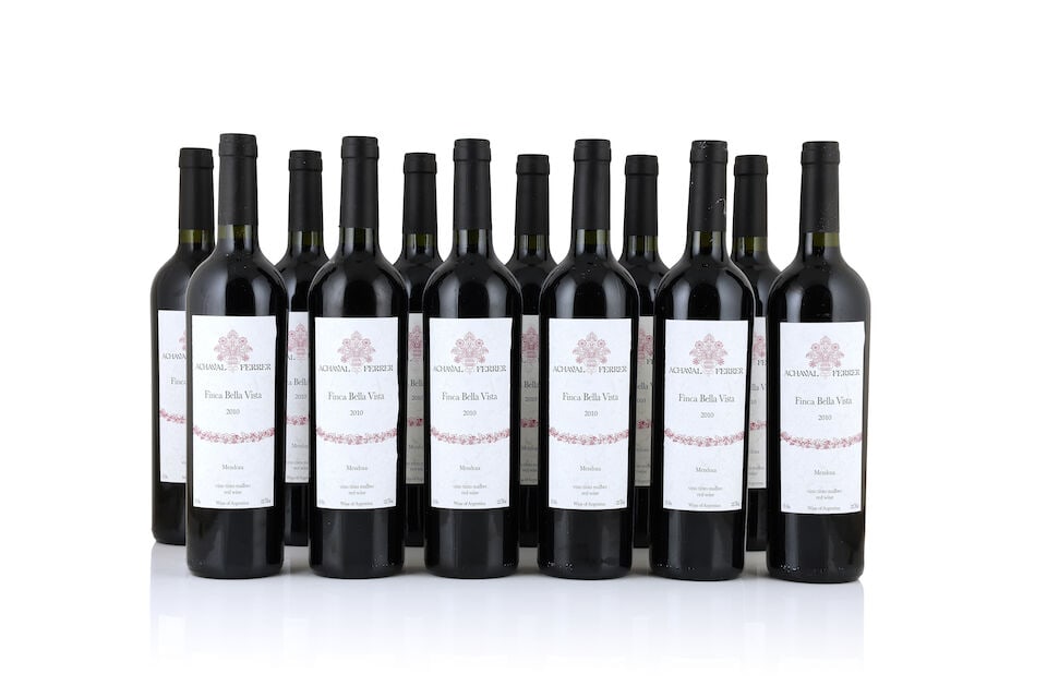 Achaval-Ferrer, Finca Bella Vista, 2010 (12 x 750ml): Achaval-Ferrer, Finca Bella Vista, 2010 (12 x 750ml) Region: Argentina Capsule: 1 nicked Label: lightly damp-affected labels Packaging: 2 x original wooden cases This lot is subject to the following