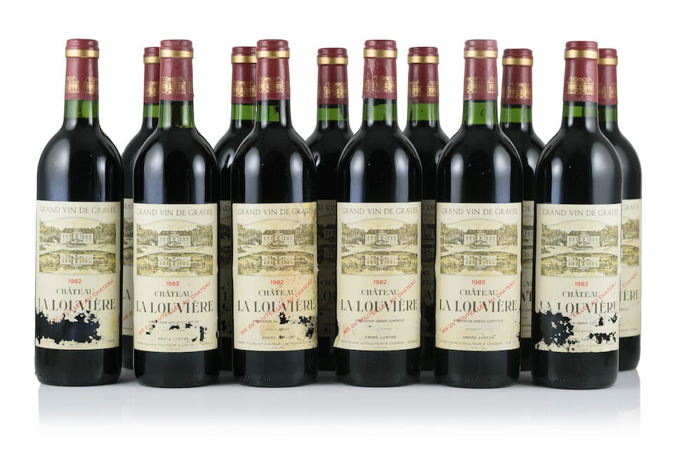 Château La Louvière, 1982 (24 x 750ml) (1 of 2)