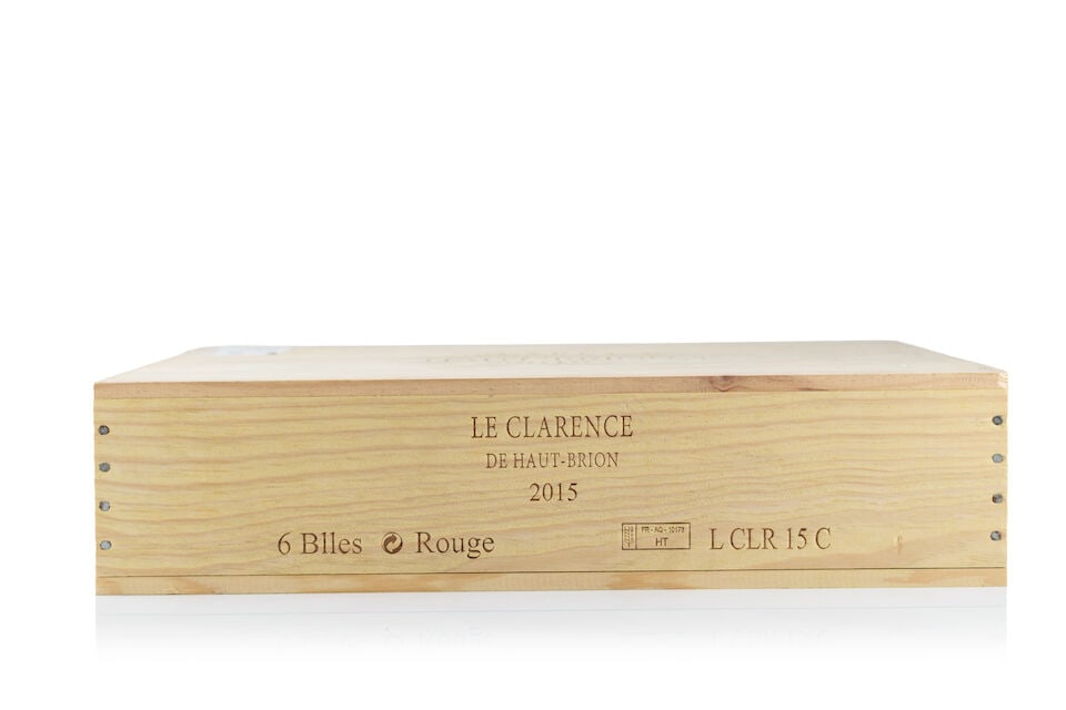 Le Clarence de Haut Brion, 2015 (6 x 750ml): Le Clarence de Haut Brion, 2015 (6 x 750ml) Region: Pessac Léognan Packaging: original wooden case This lot is subject to the following lot symbols: Δ Δ VAT at the prevailing rate on Ha