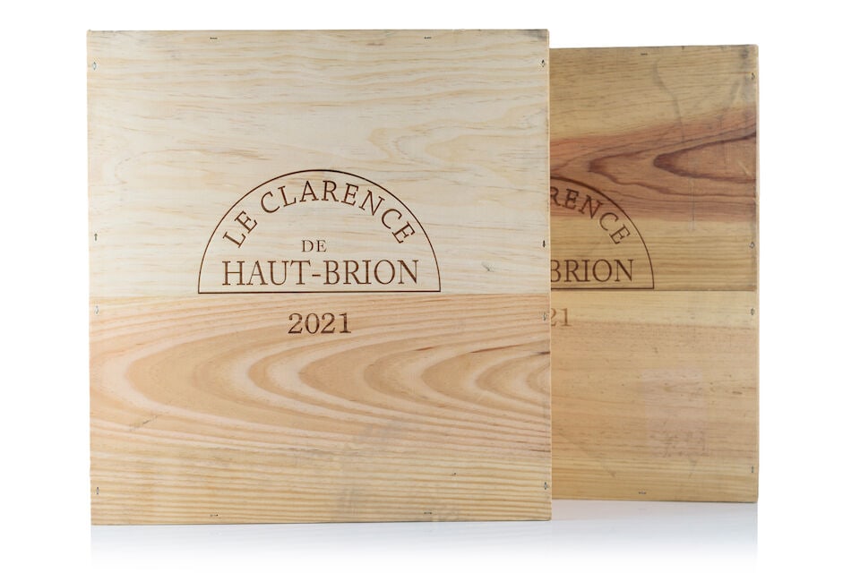 Le Clarence de Haut-Brion, 2021 (6 x 1500ml): Le Clarence de Haut-Brion, 2021 (6 x 1500ml) Region: Pessac-Léognan Packaging: 2 x original wooden cases Notes: 2nd wine of Château Haut-Brion This lot is subject to the following lot symbol