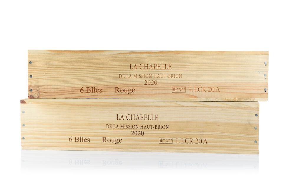 La Chapelle de la Mission Haut-Brion, 2020 (12 x 750ml): La Chapelle de la Mission Haut-Brion, 2020 (12 x 750ml) Region: Pessac-Léognan Packaging: 2 x original wooden cases Notes: 2nd wine of Château La Mission Haut-Brion This lot is subject to