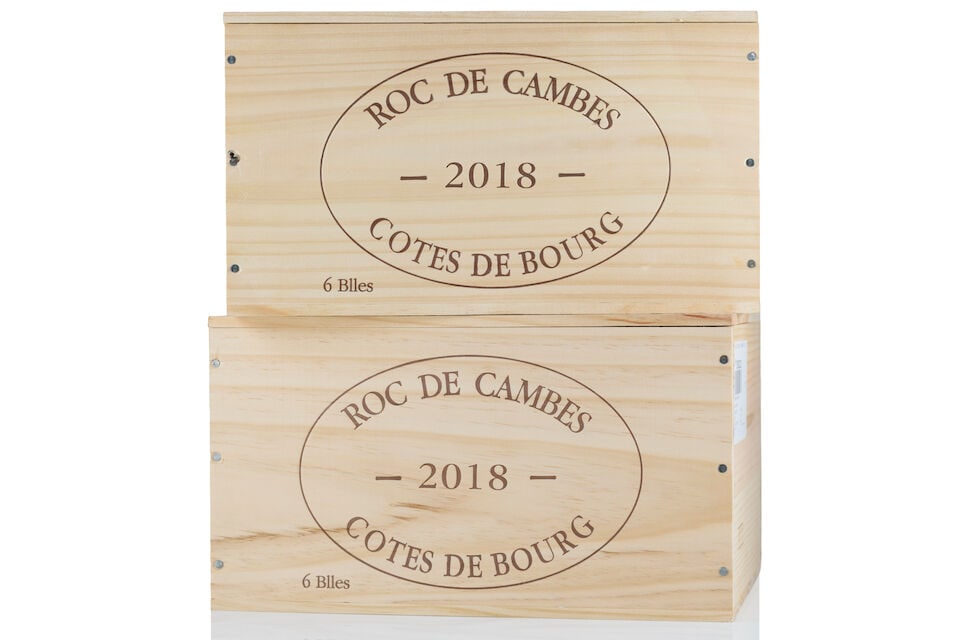 Roc de Cambes, 2018 (12 x 750ml): Roc de Cambes, 2018 (12 x 750ml) Region: Côte de Bourg Packaging: 2 x original wooden cases This lot is subject to the following lot symbols: Δ Δ VAT at the prevailing rate on Hammer