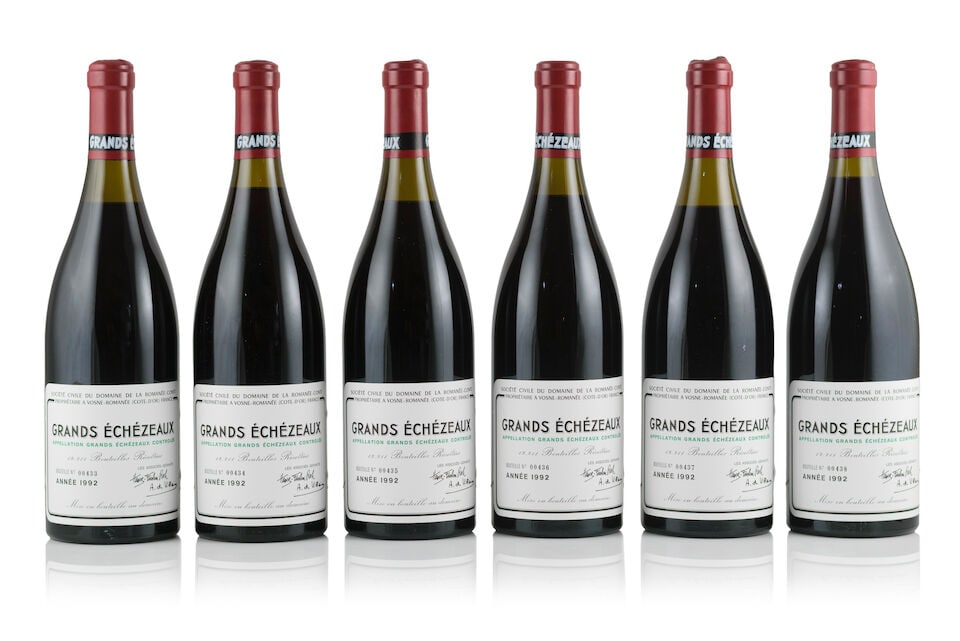 Domaine de la Romanée-Conti, Grands-Echézeaux, 1992 (6 x 750ml): Domaine de la Romanée-Conti, Grands-Echézeaux, 1992 (6 x 750ml) Region: Côte de Nuits Fill Level: 1 x 1, 1 x 2, 2 x 2.5, 2 x 3cm below base of capsule Label: 3 slightly creased