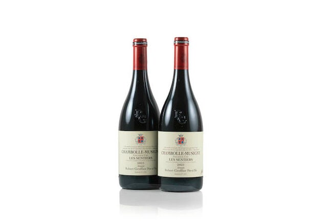 Domaine Robert Groffier, Chambolle-Musigny 1er Cru, Les Sentiers, 2021 (12 x 750ml): Domaine Robert Groffier, Chambolle-Musigny 1er Cru, Les Sentiers, 2021 (12 x 750ml) Region: Côtes de Nuits Lot to be sold without reserve. This lot is subject to the following lot symbols: