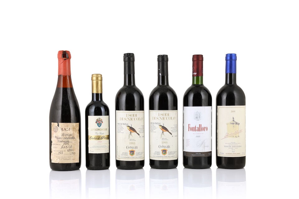 Castellare, I Sodi di San Niccolò, 1993 (2 x 750ml) Felsina, Fontalloro, 1995 (1 x 750ml) T...: Castellare, I Sodi di San Niccolò, 1993 (2 x 750ml) Region: Tuscany Capsule: worn capsules, 1 loose Label: bin-soiled, damp-affected, nicked and creased Felsina, Fontalloro, 1995 (1 x 750ml) Regi