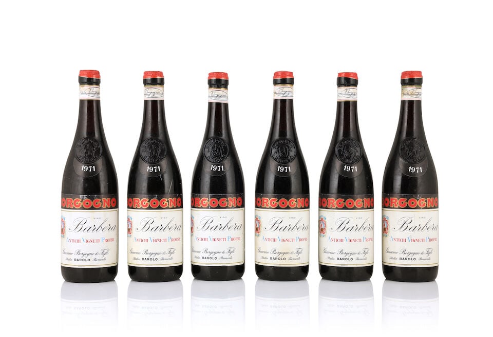 Borgogno, Barbera, 1971 (6 x 750ml): Borgogno, Barbera, 1971 (6 x 750ml) Region: Piedmont Fill Level: 4 at 4.5cm, 2 at 5cm below base Label: bin-soiled, damp-affected and worn labels Miscellaneous: signs of old seepage This lot is