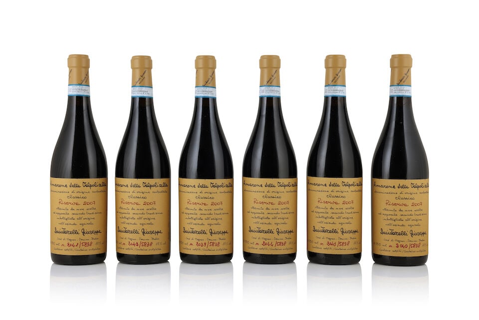 Giuseppe Quintarelli, Amarone della Valpolicella Classico Riserva, 2007 (6 x 750ml): Giuseppe Quintarelli, Amarone della Valpolicella Classico Riserva, 2007 (6 x 750ml) Region: Valpolicella Packaging: original carton This lot is subject to the following lot symbols: Δ Δ VAT