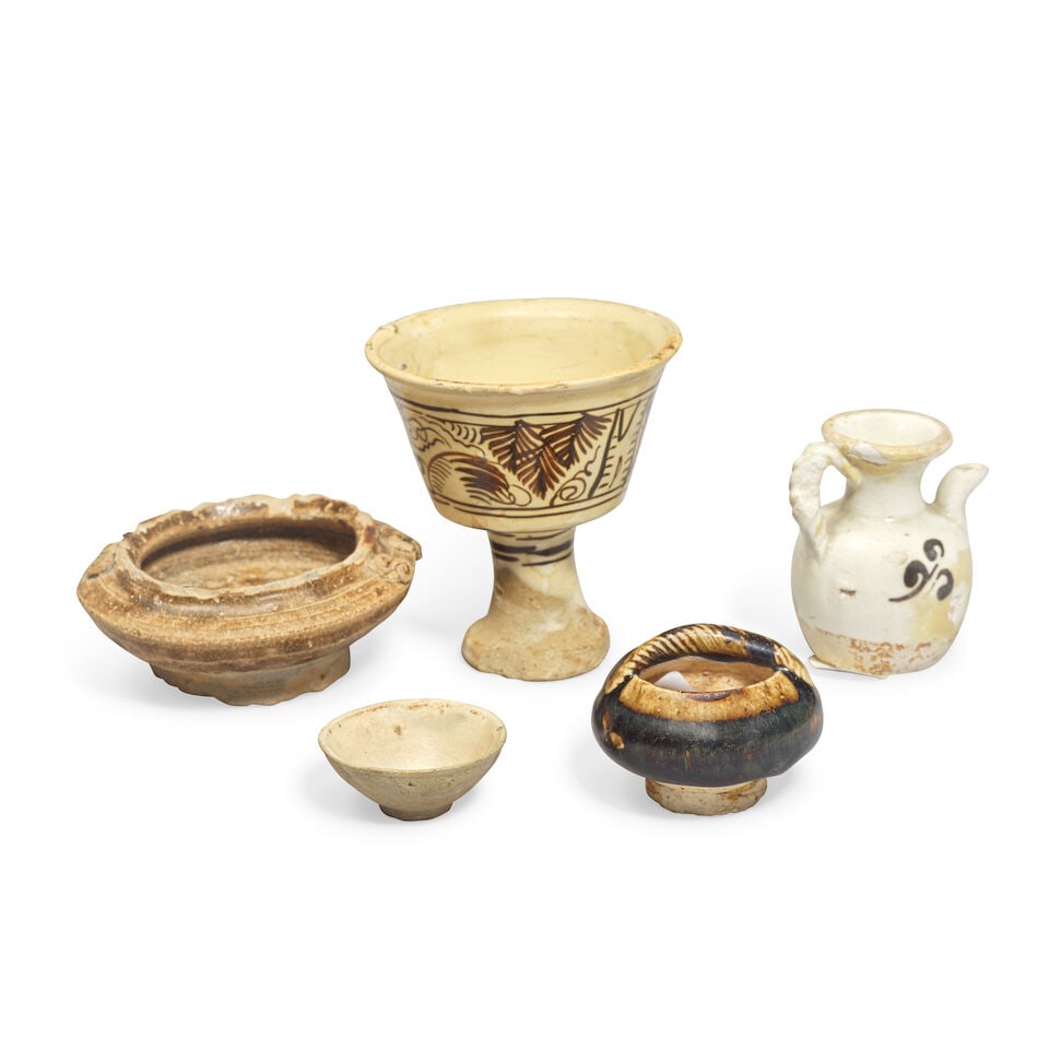 A GROUP OF FIVE MINIATURE VESSELS Eastern Zhou to Song/Yuan Dynasty (5) - 2